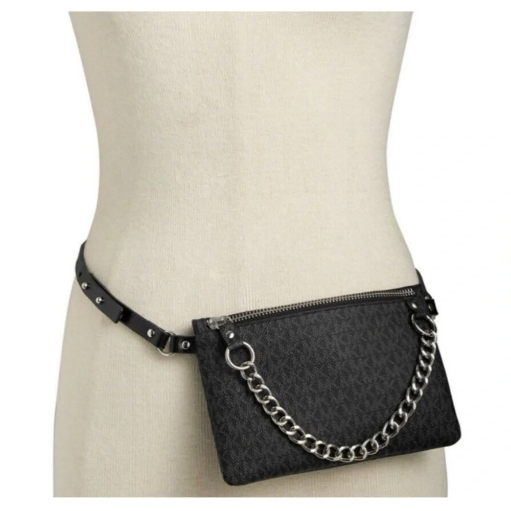 NWOT Michael Kors Black MK Belt Bag with Pull Chain. Perfect size for iPhone too - Picture 4 of 7